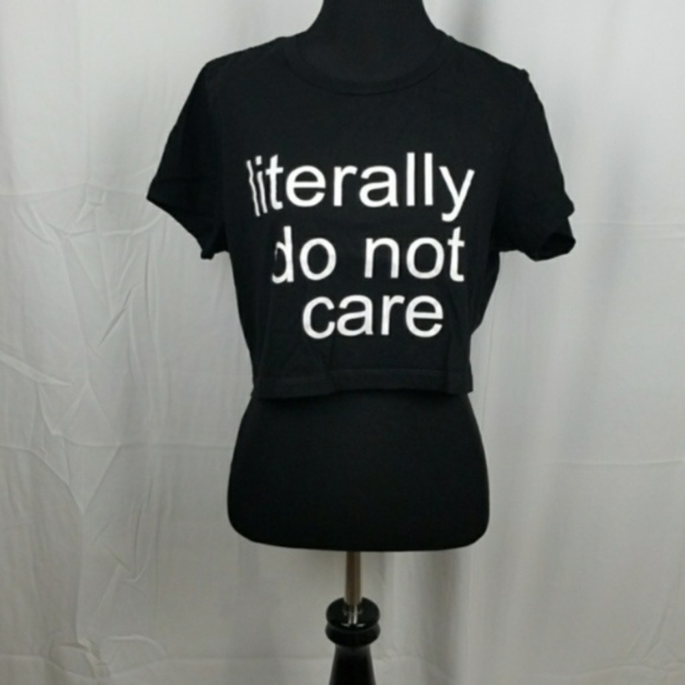 Rebdolls Black Graphic Crop Top Size Large